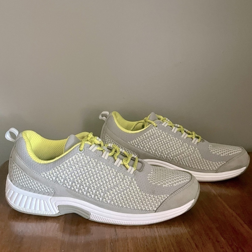 Orthofeet Biofit 987 Womens
Sz 10.5 Orthopedic Walking Comfort Shoe Yellow/Gray